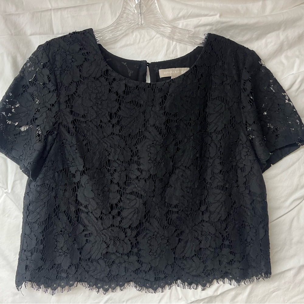 Lacy cropped top - can be worn day to night!